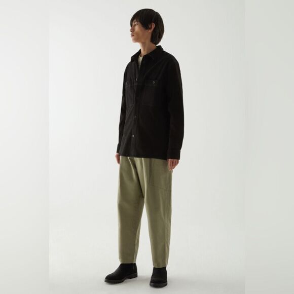 COS Relaxed Suede-Cotton Overshirt in black - Picture 3 of 15